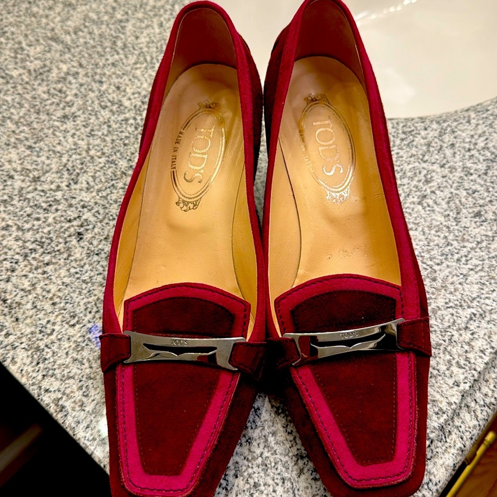 Todd kitten heels